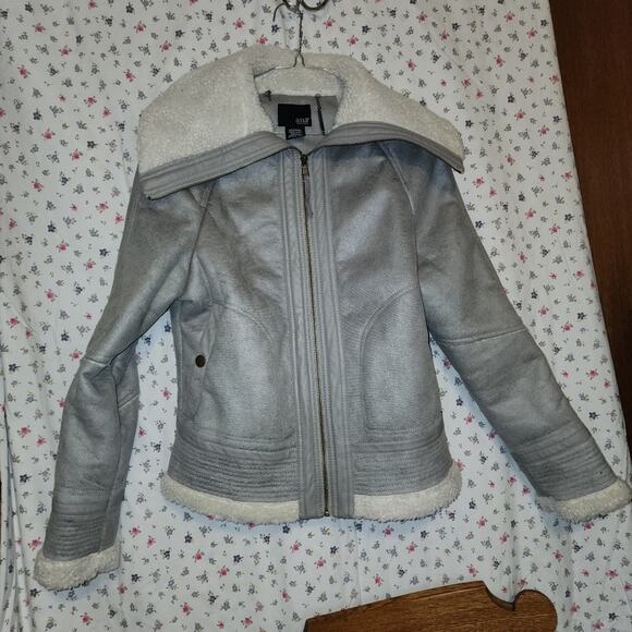 A.n.a. EUC WOMEN'S SIZE MEDIUM MOTORCYCLE WINTER FAUX FUR JACKET COAT - Picture 1 of 7